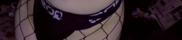 cheekyqossnowbunny