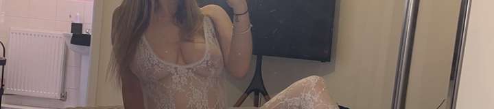 petiteblondey