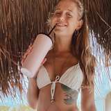 violet.walker66 onlyfans model