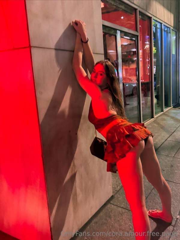 💦🔥 SEE WHY CORA AMOUR is VOTED the NAUGHTIEST girl on OnlyFa..