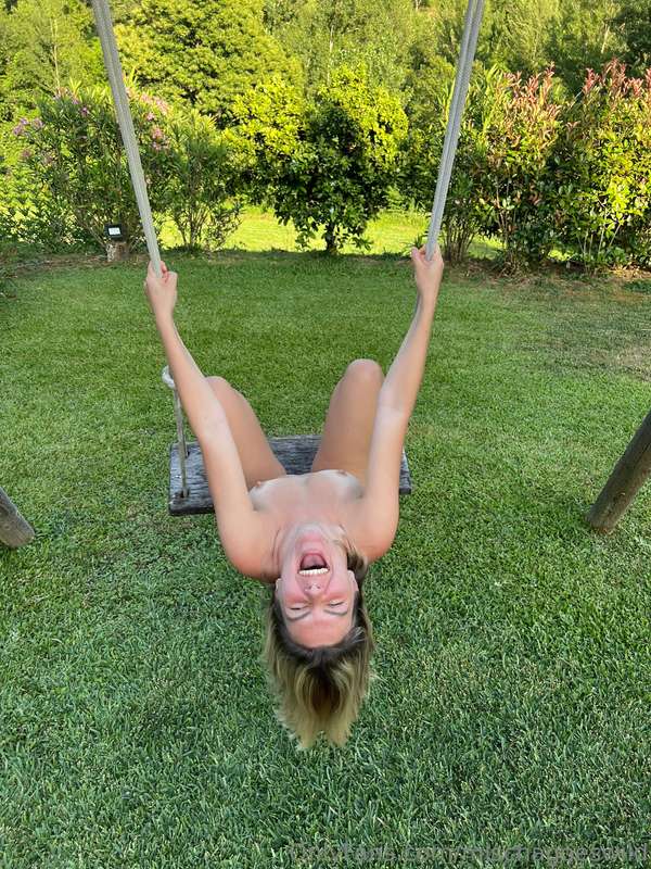mischagoeswild
