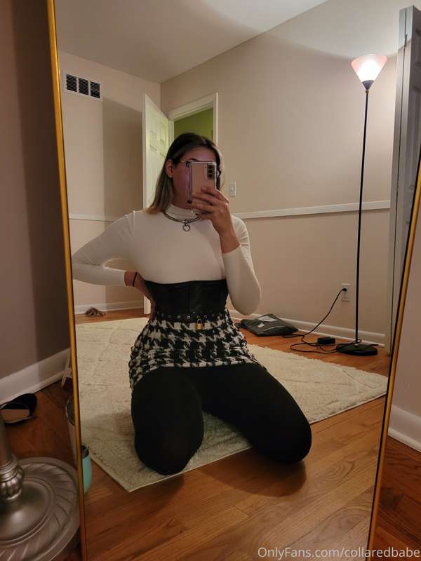 collaredbabe image #4