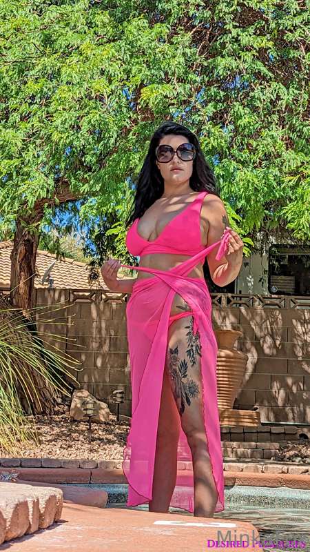 Some photos from an erotic photography shoot in Las Vegas ! ..