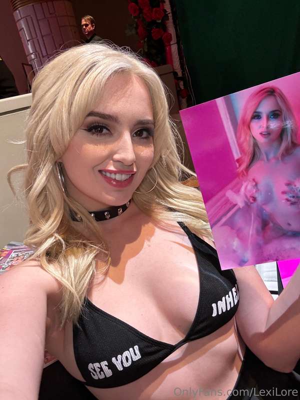 Foto 898 de Lexi Lore en Tocromo