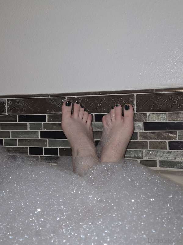 Took a much needed bubble bath last night after a hard day o..