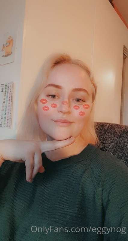 I just wanna say hi to all the new cuties on here💕💕