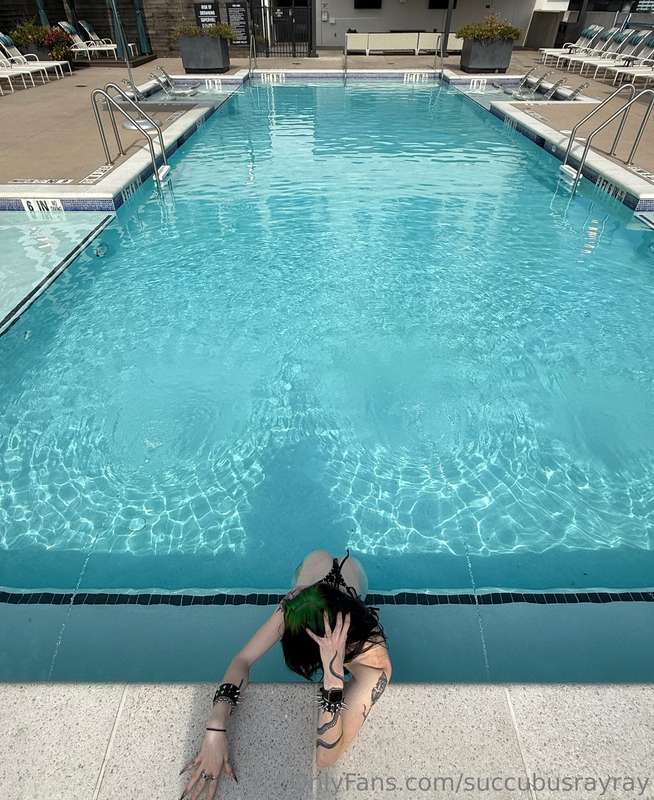 succubusrayray