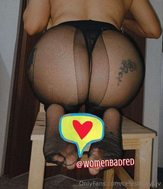@womenbadred