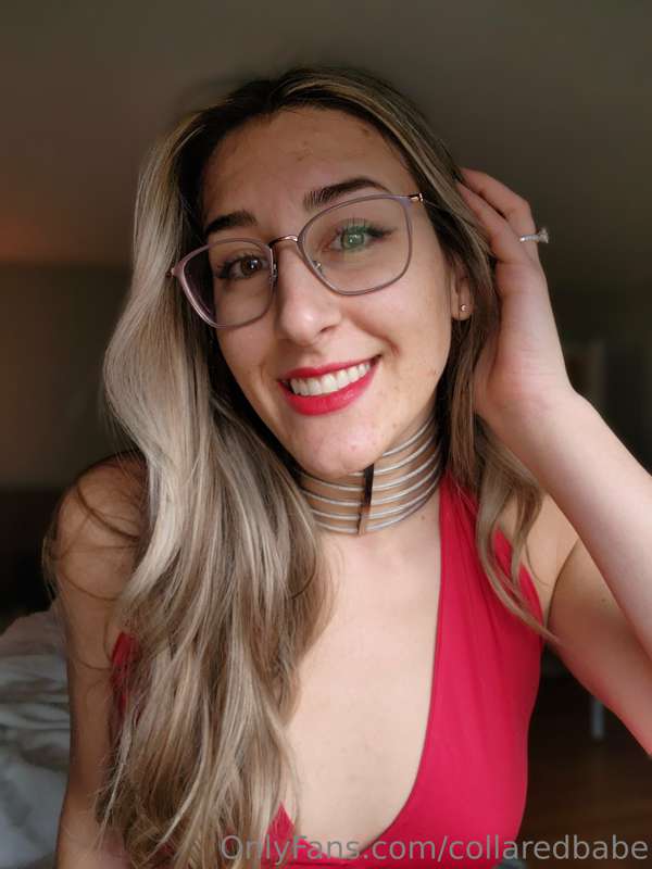 collaredbabe image #0