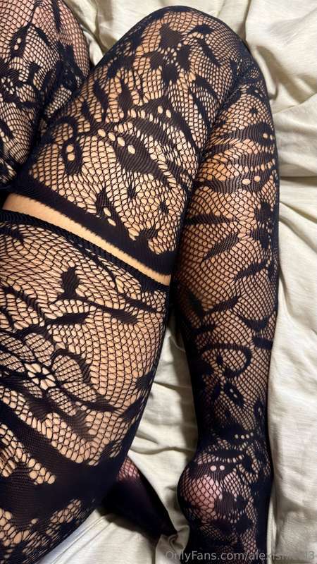 You always said you wanted to see me stretched out... well, ..