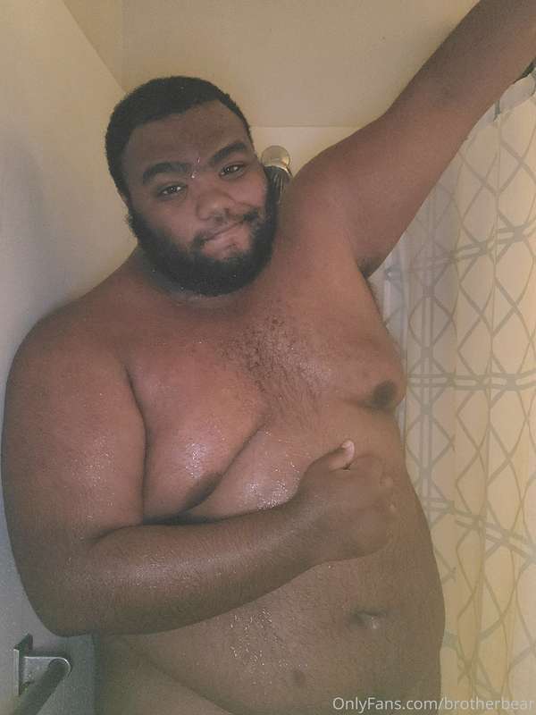 Fun in the shower. Wanna join next time? 😏