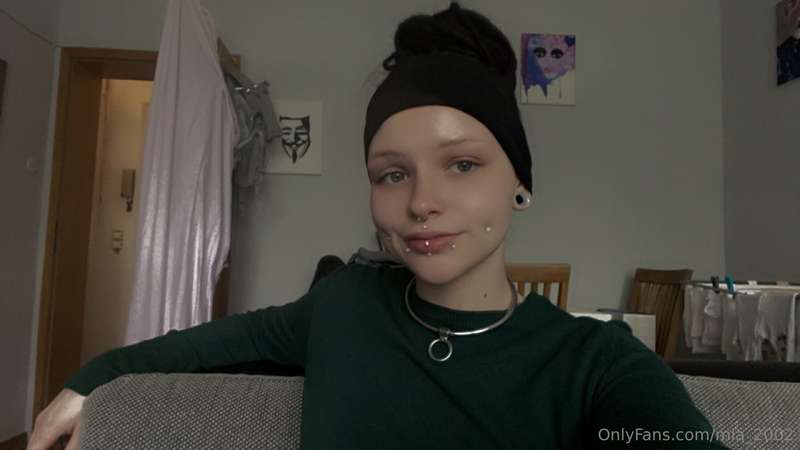 mia_2002