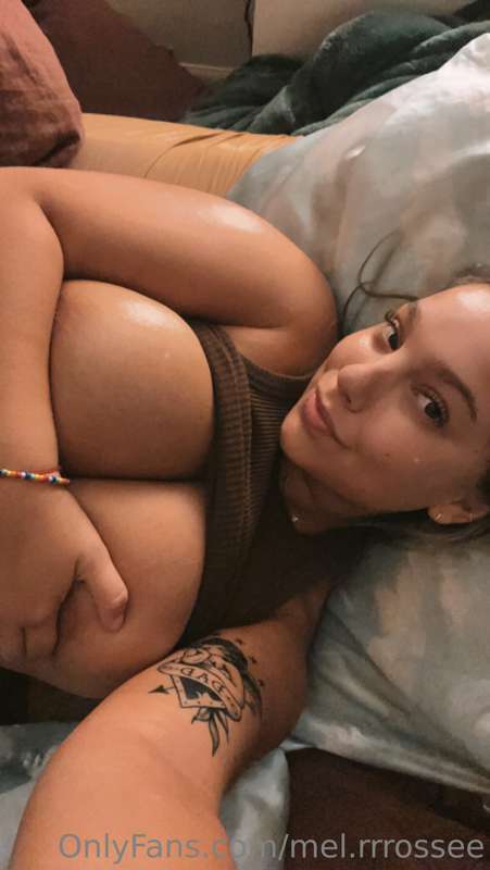mel.rrrossee