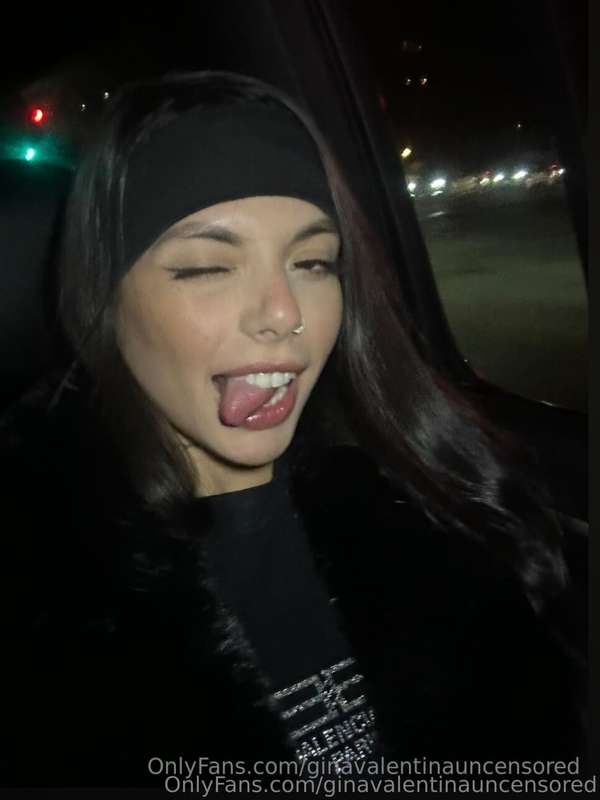 Foto 149 von Gina Valentina auf Tocromo