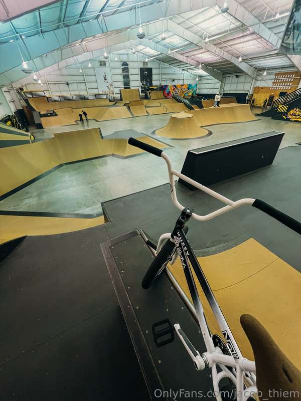 Who would ride here?😍NAME THIS PARK!