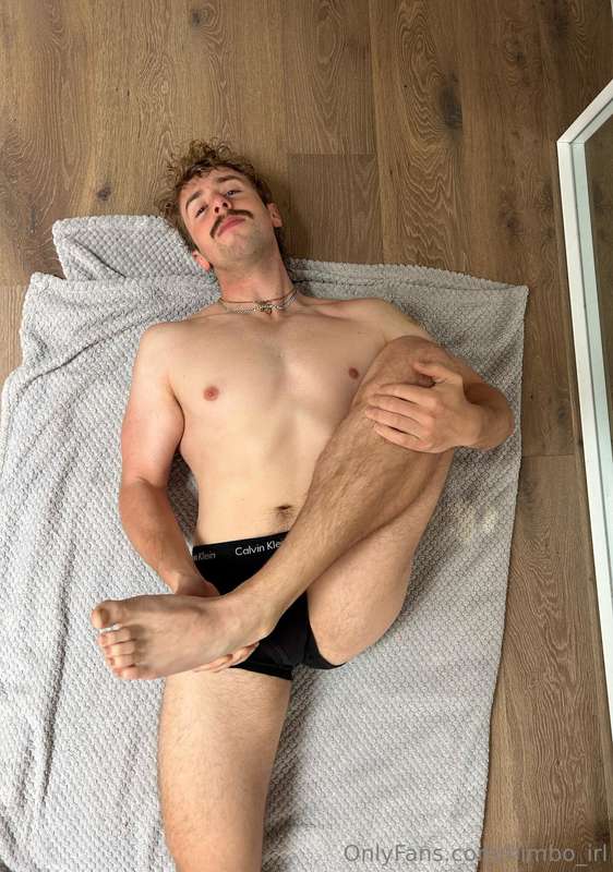 himbo_irl