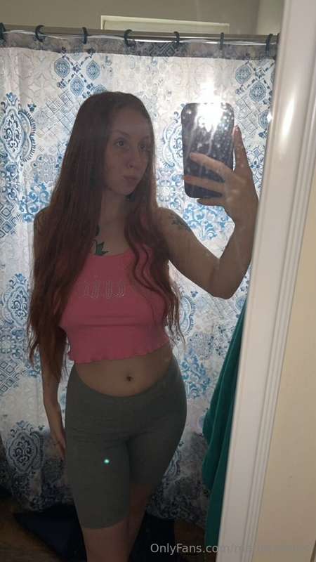 Could you believe this redhead so creamy ? 😊😋❤️