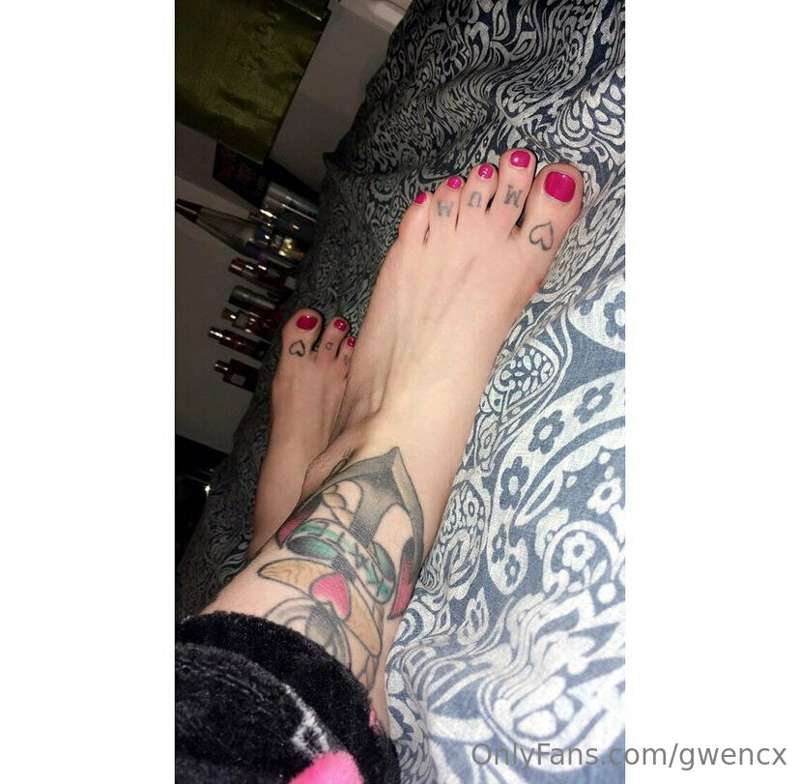 Tootsies 🦶