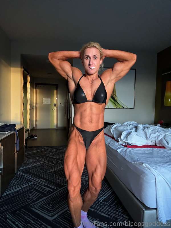 bicepsgoddess