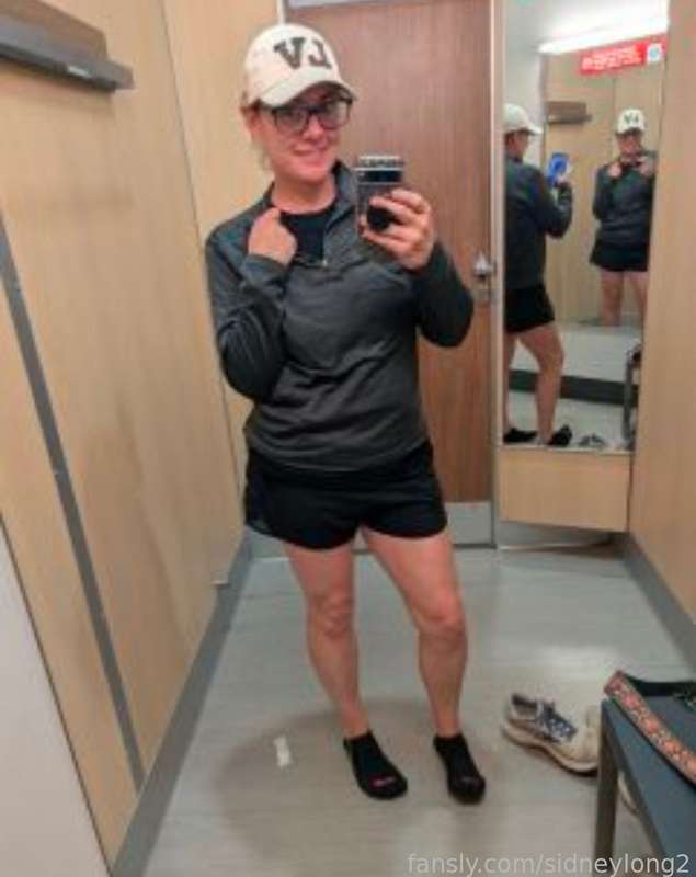 DM