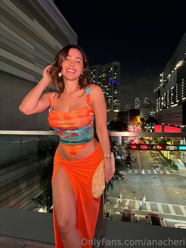 Foto 5 von Ana Cheri auf Tocromo