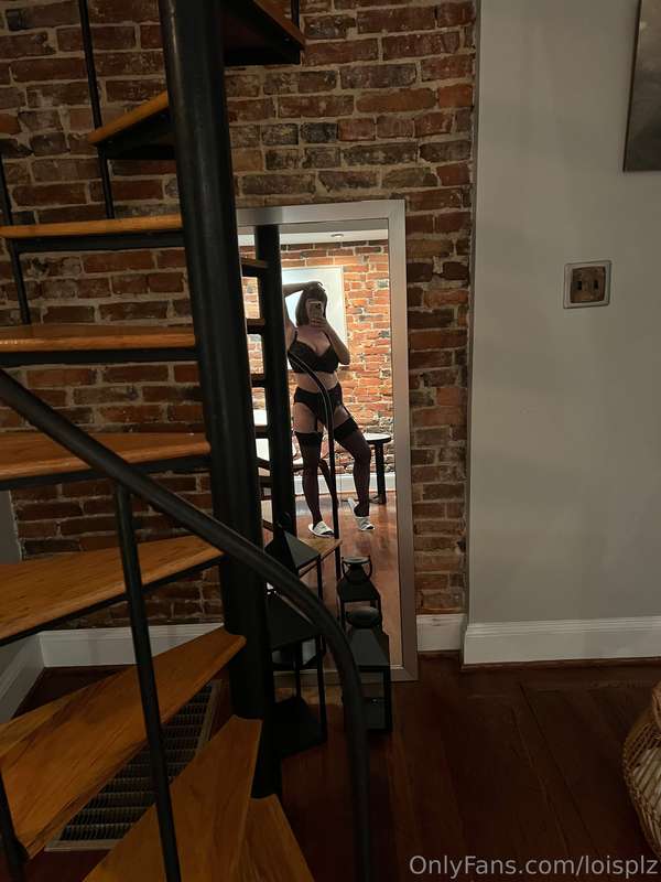 loisplz Nude Leaked OnlyFans Photo