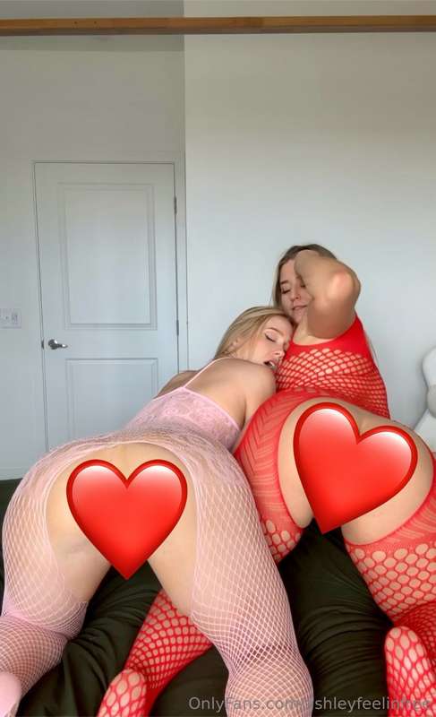ashleyfeelinfree