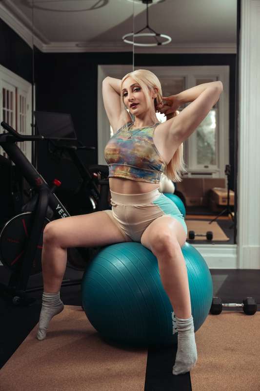 Come see how flexible I really get when you sub to https://o..