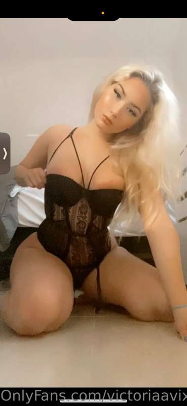 victoriaavixen photo