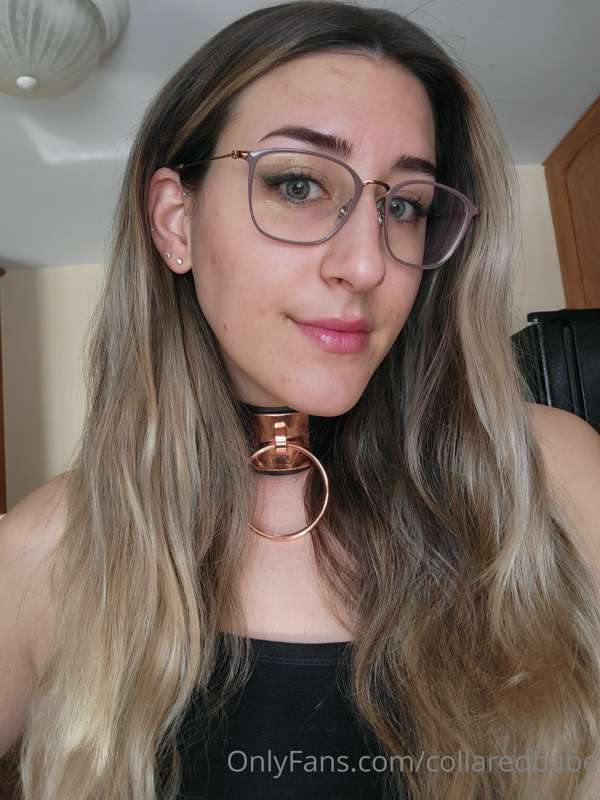 collaredbabe image #0