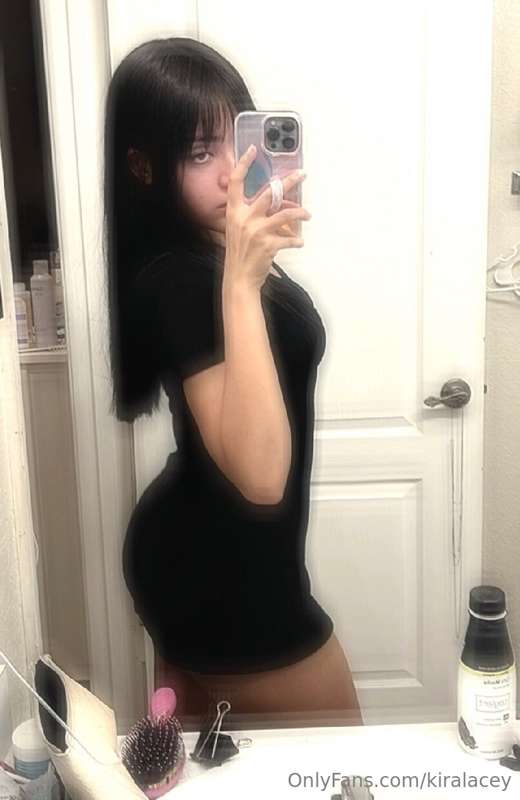 Blurry but horny