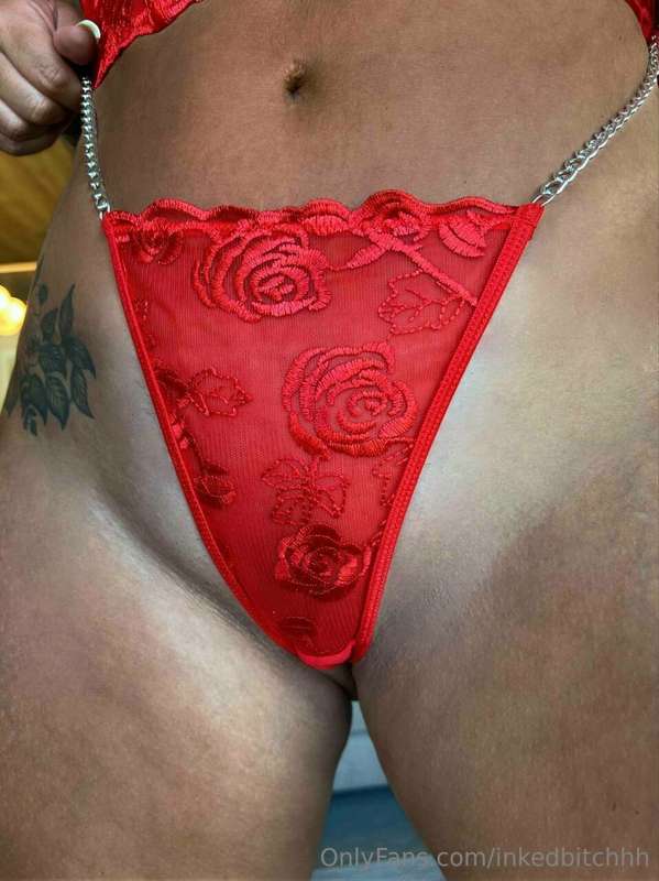 Are you imagining what it would be like to eat cum from my p..