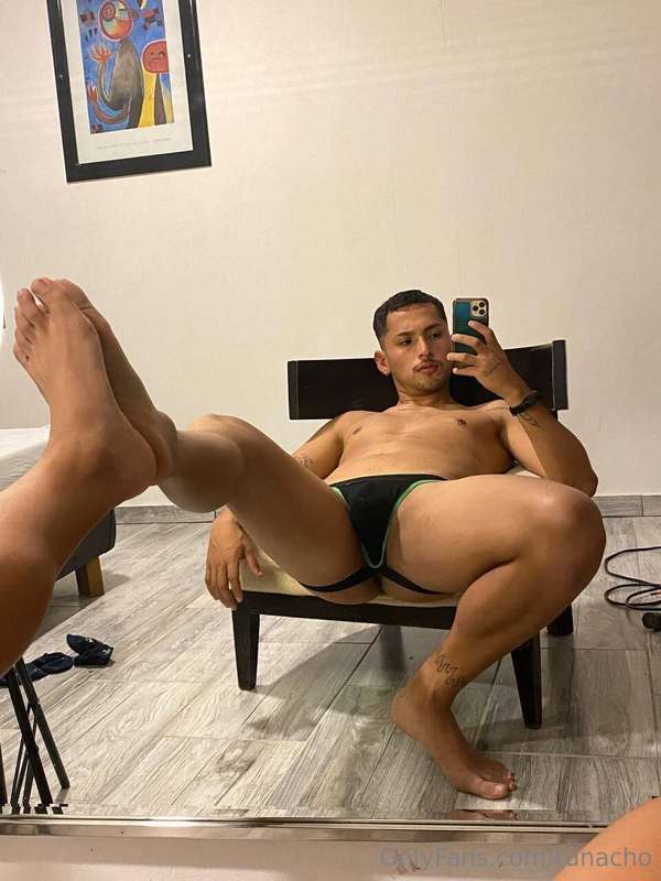 @mosquiaro  @mosquiaro  @mosquiaro🔥24 years old, athlete. TW..