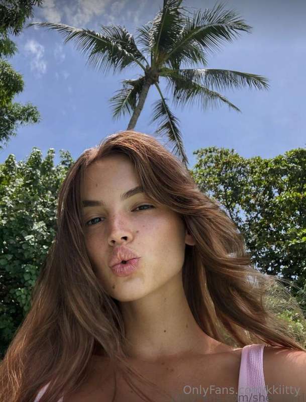 -⏱️SIGN UP FOR FREE⏱️ Sports beauty @sheringirl .🤤🤤🤤🤤She'll ..