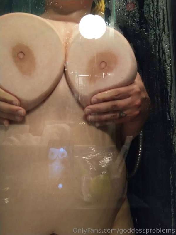 just posted a 9.5 min vid of me showering over on my other p..