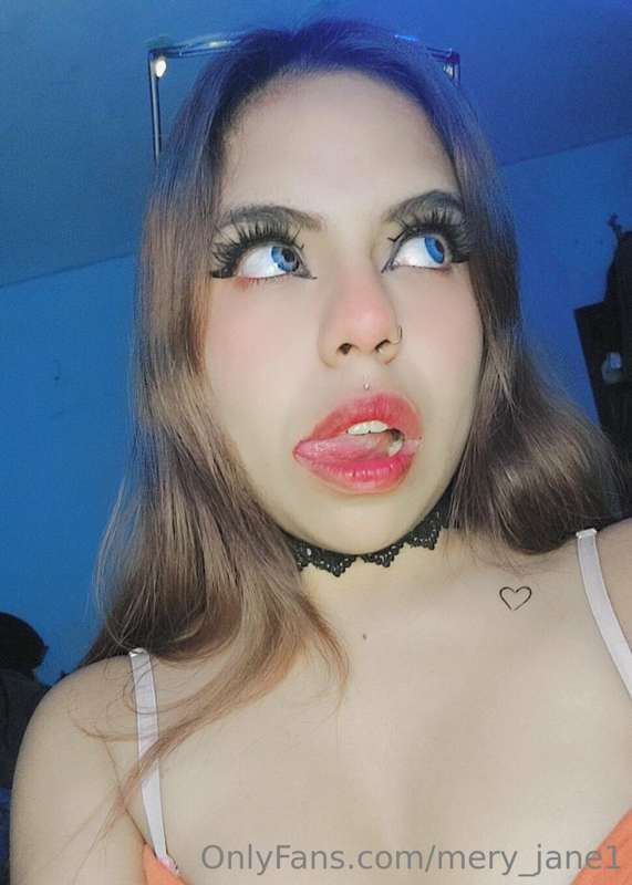 Quieren nuevo  contenido  amores?