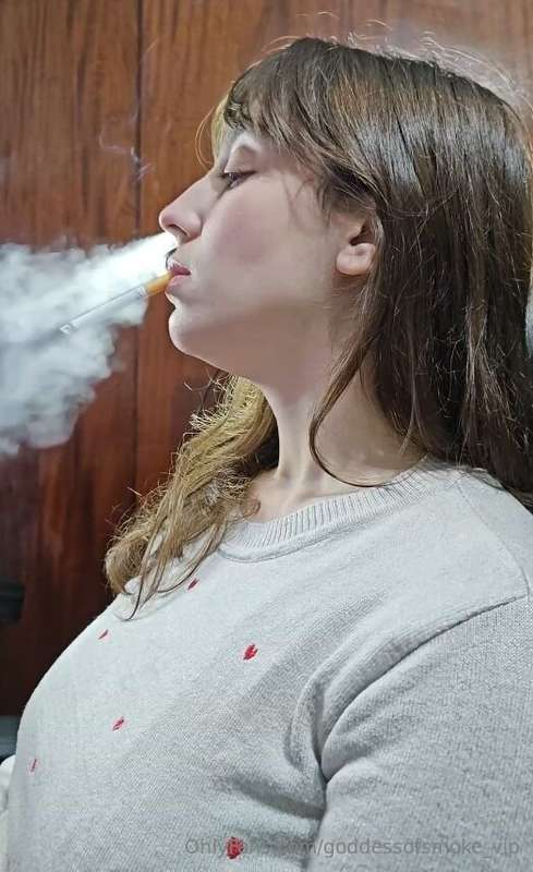 I know some people love videos of me smoking filmed in profi..