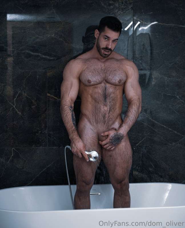 dom_oliver