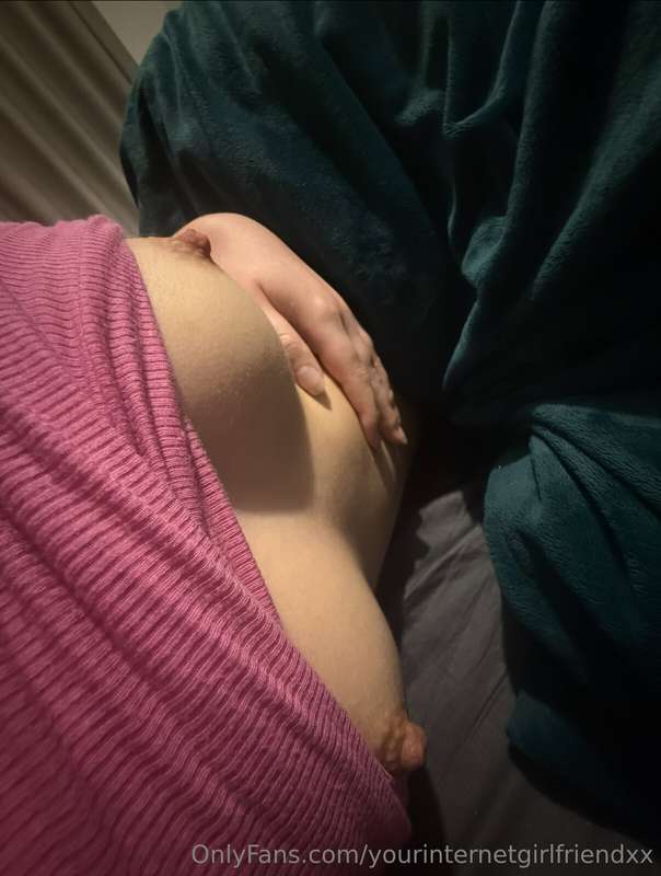 yourinternetgirlfriendxx