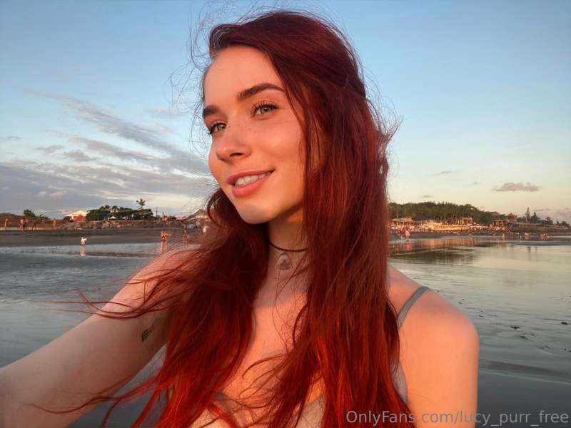 lucy_purr_free