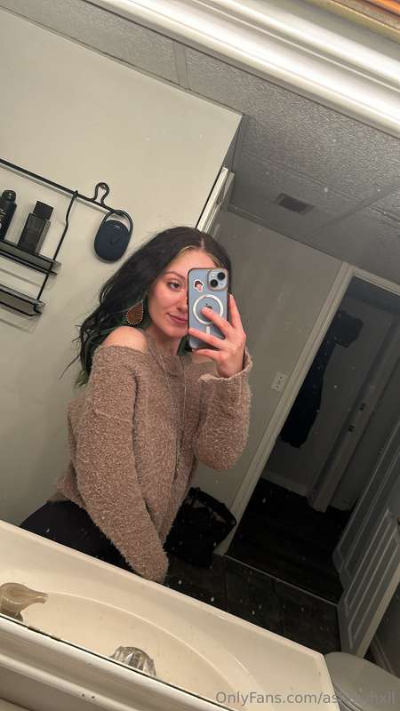 Purchase to see me without my clothes 😉