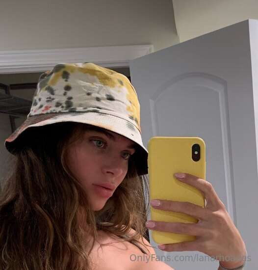 Foto 217 de Lana Rhoades en Tocromo