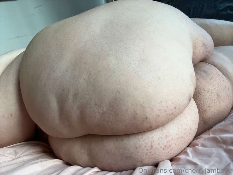 cherryjambaby image #2