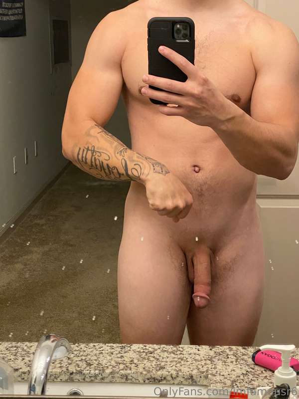 You think the gyms paying off ? 🤔
