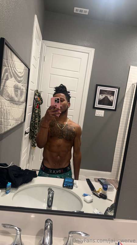 Hey y’all🥳 Like this post an then comment down who you would..