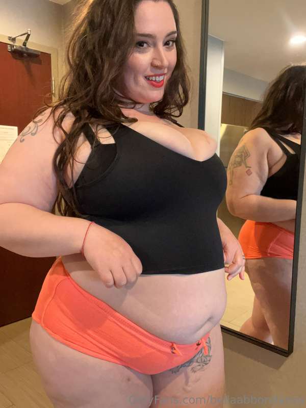 New clip coming this week! I just got back from my shoot las..