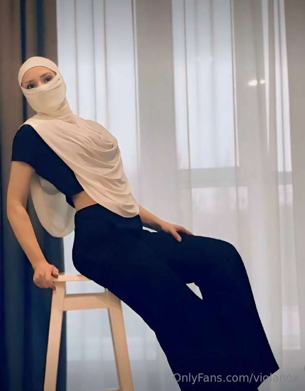 @akila_muslim Hottest girl you ever met in your life🔥🔥😍
Send..