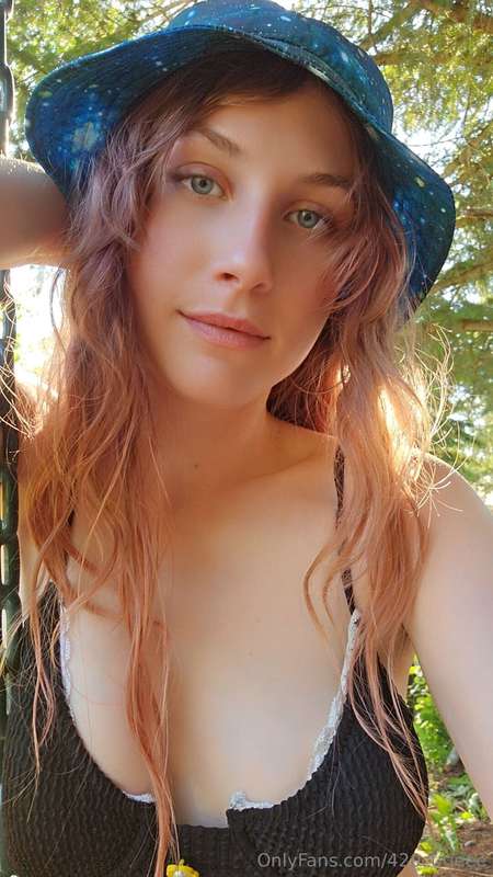 420cutieee image #6