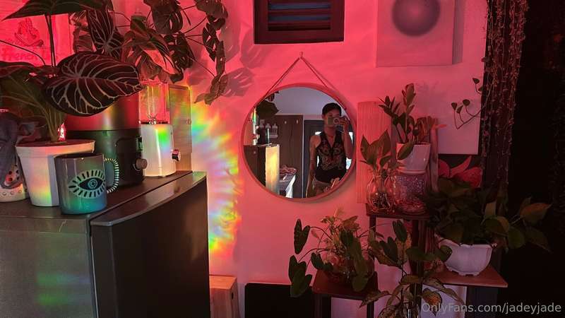 jadeyjade
