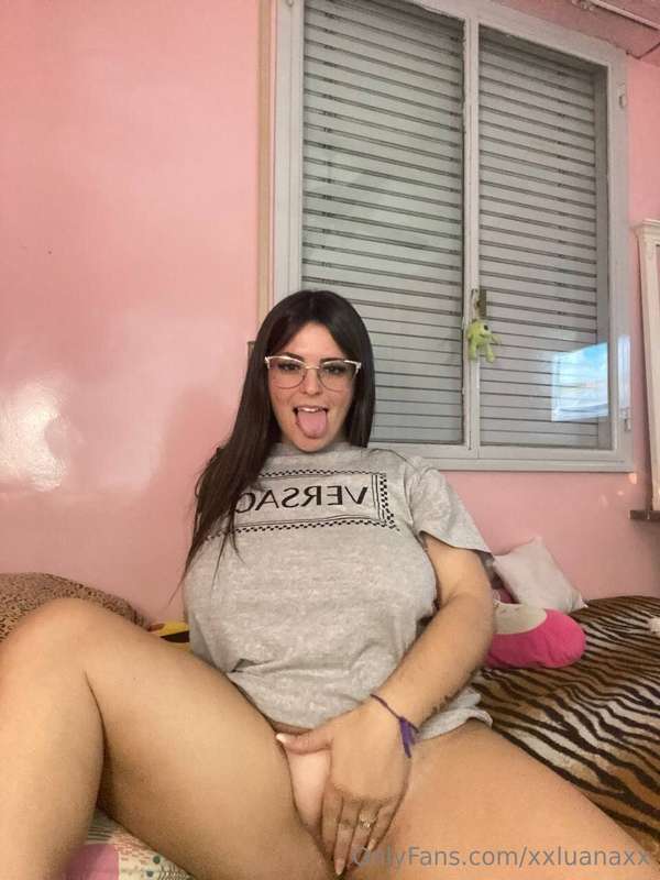 xxluanaxx